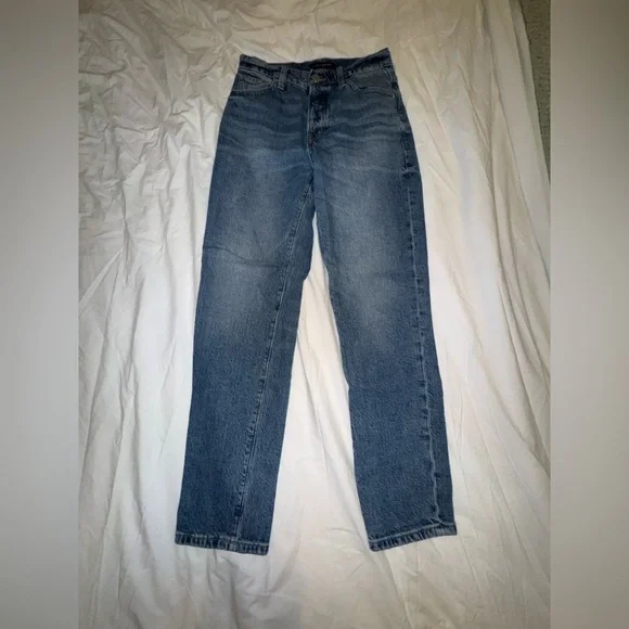 Lucky Brand Women's Straight Leg Blue Jeans - Picture 2 of 6